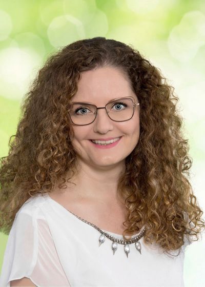 Tina Böhmer, Augenoptikerin